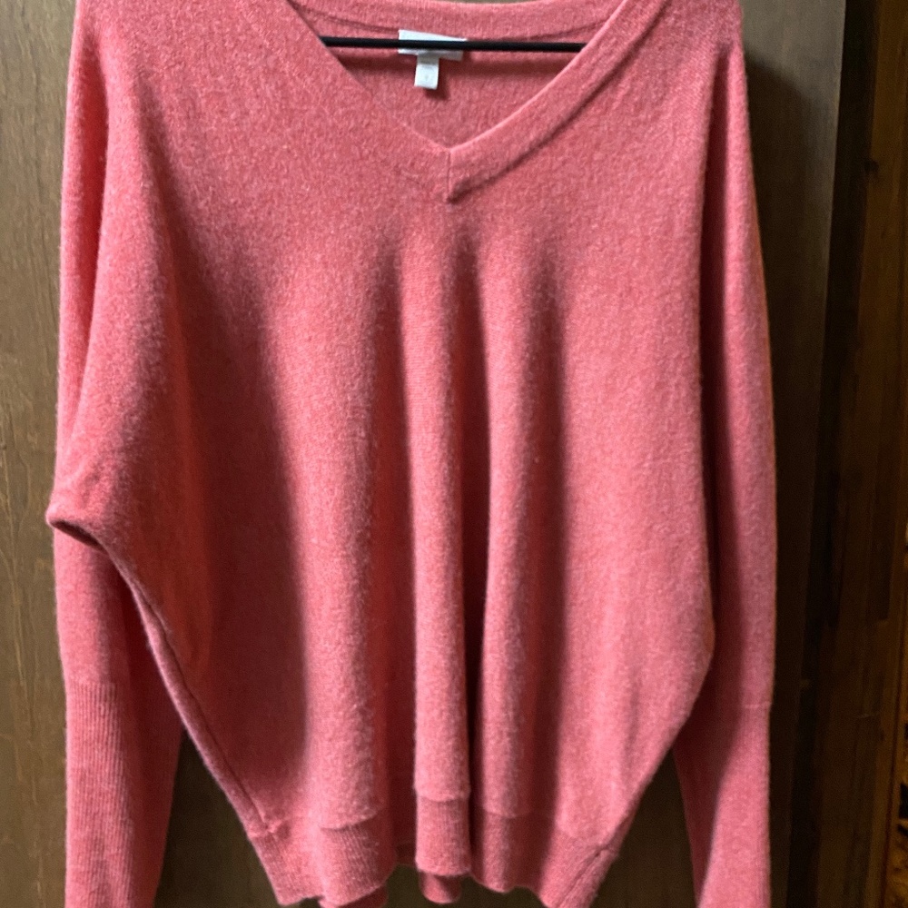 Sweater, Apricot color, v-neck, 100% cashmere, size small